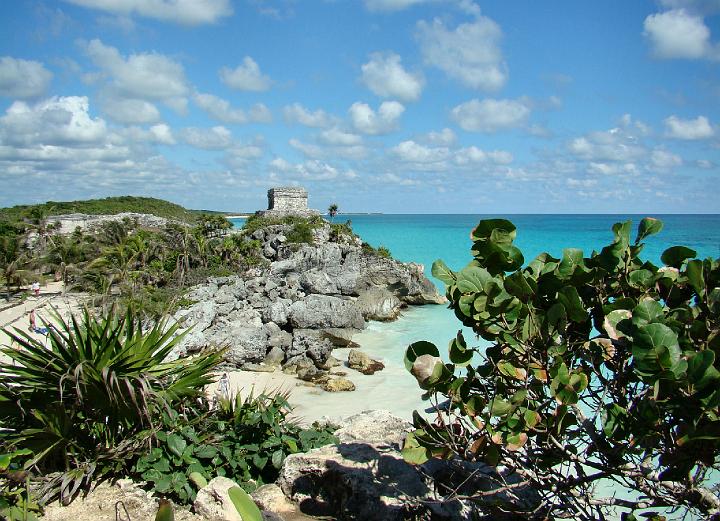 1342 - Tulum e il mare